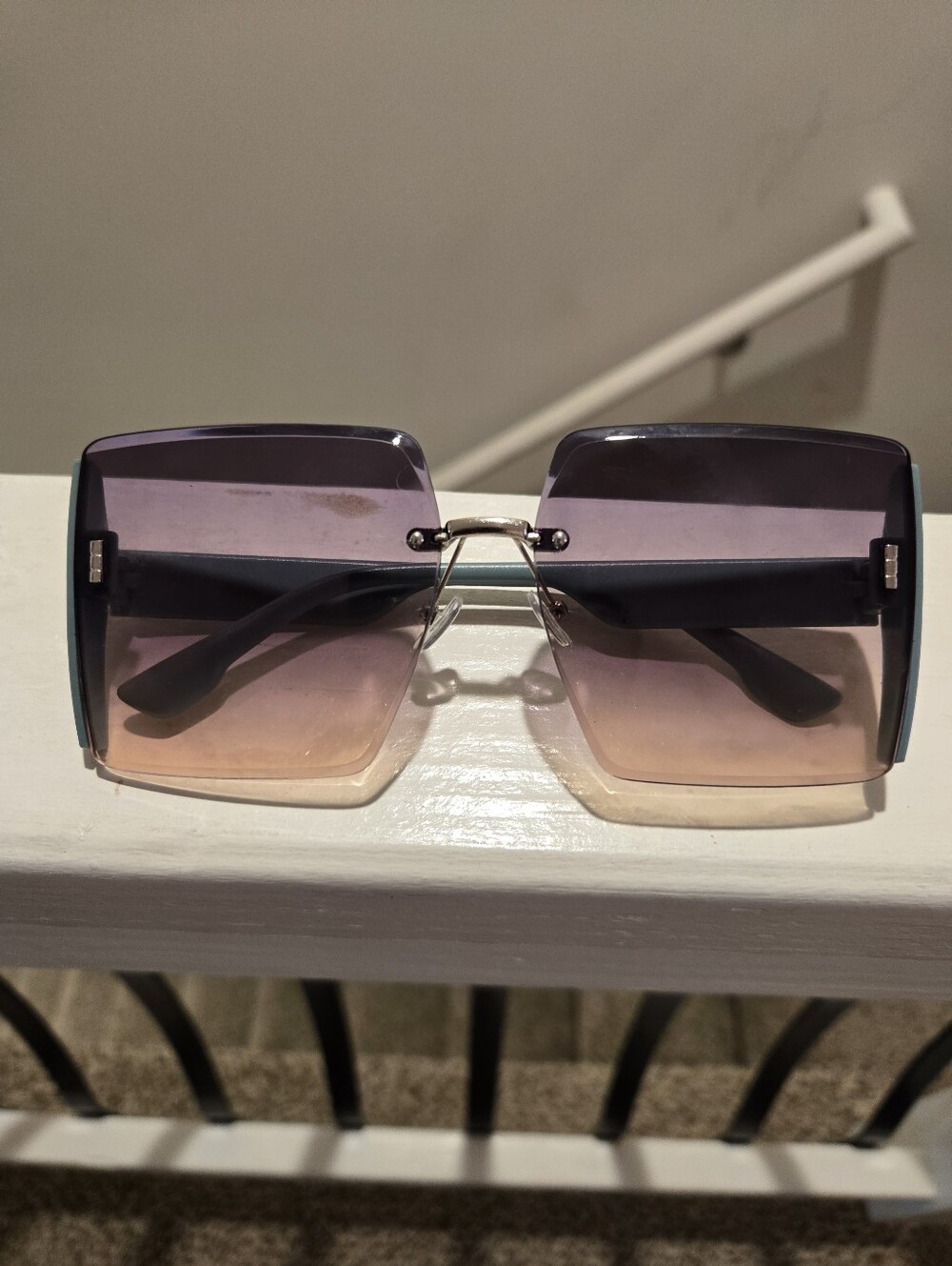 Rimless Oversized Gradient Square Sunglasses - Purple and Peach